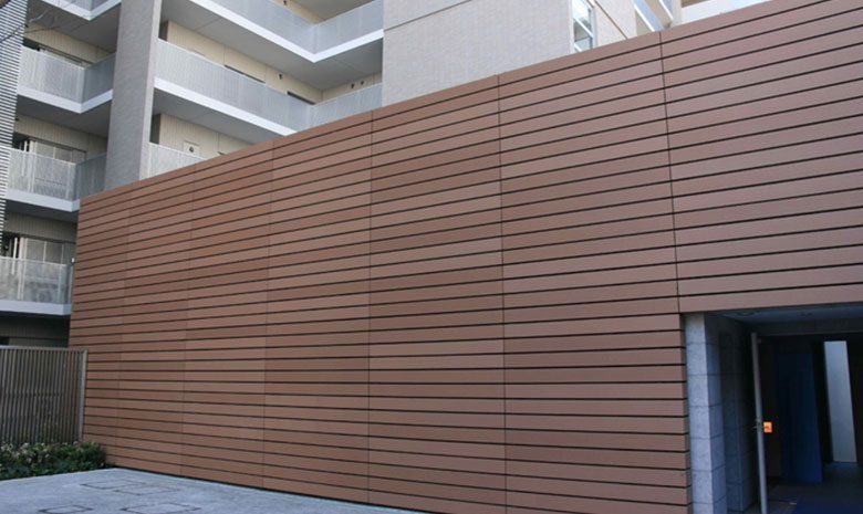 Sự kết hợp hoàn hảo giữa gỗ và nhựa. Sự kết hợp hoàn hảo giữa gỗ và nhựa.